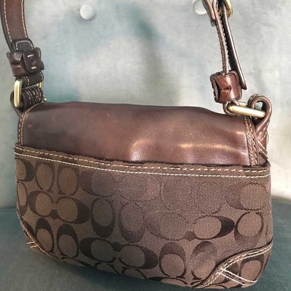 COACH Bleecker mini flap hobo bag - Picture 4 of 8